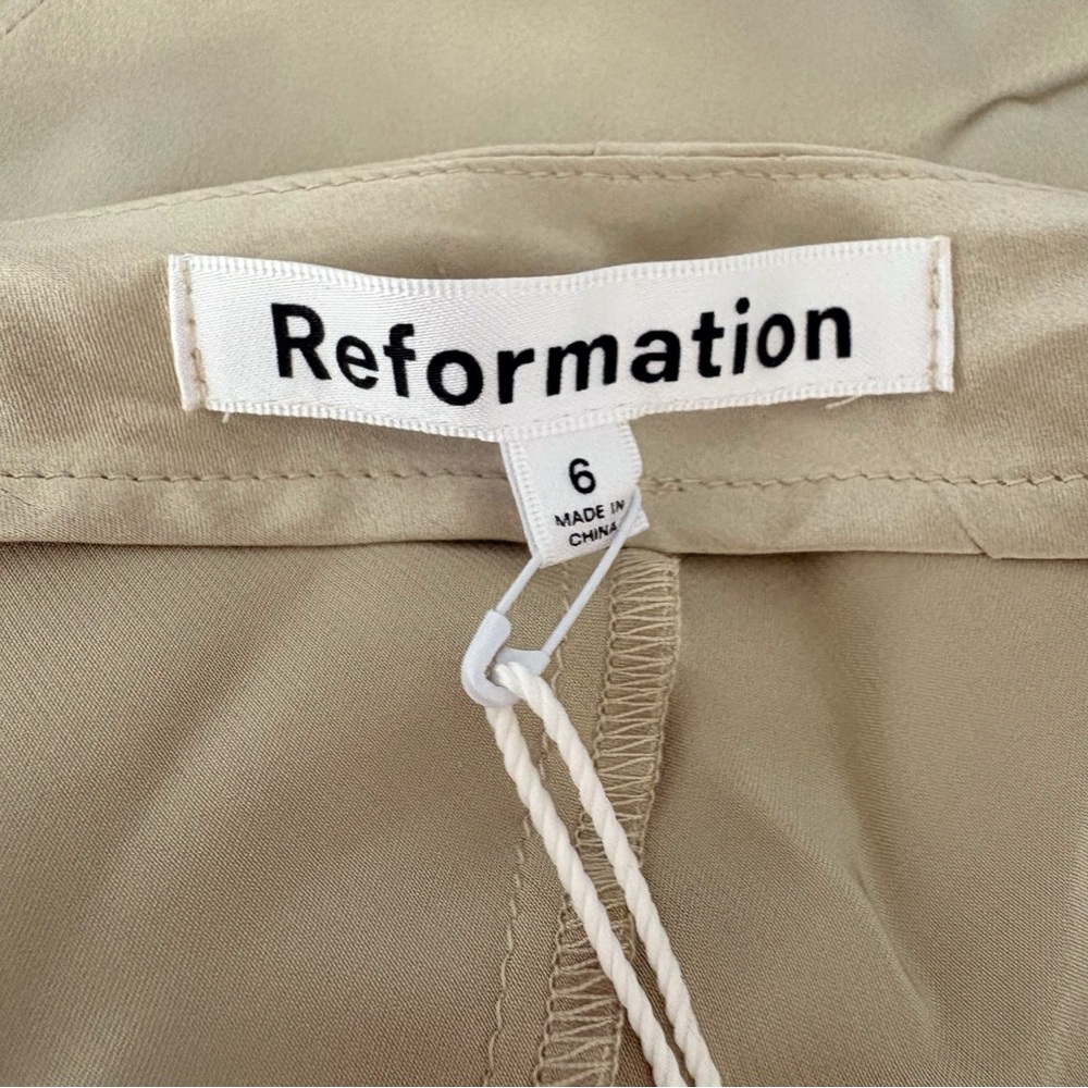 Reformation Ronda Silk Dress in Dried Herbs - Picture 7 of 9